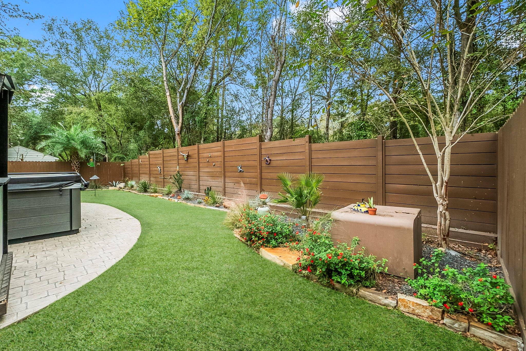 153 N Rainbow Ridge Circle