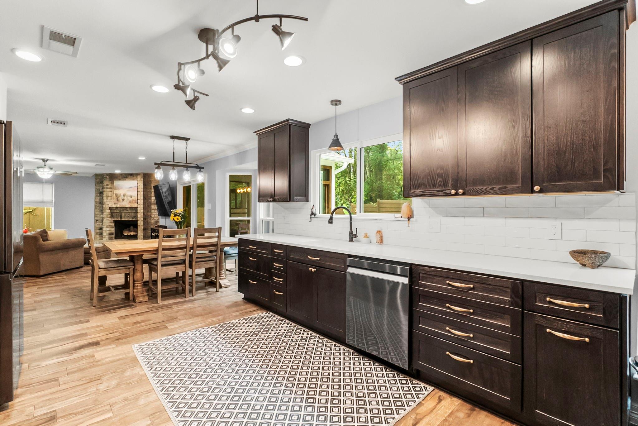 153 N Rainbow Ridge Circle