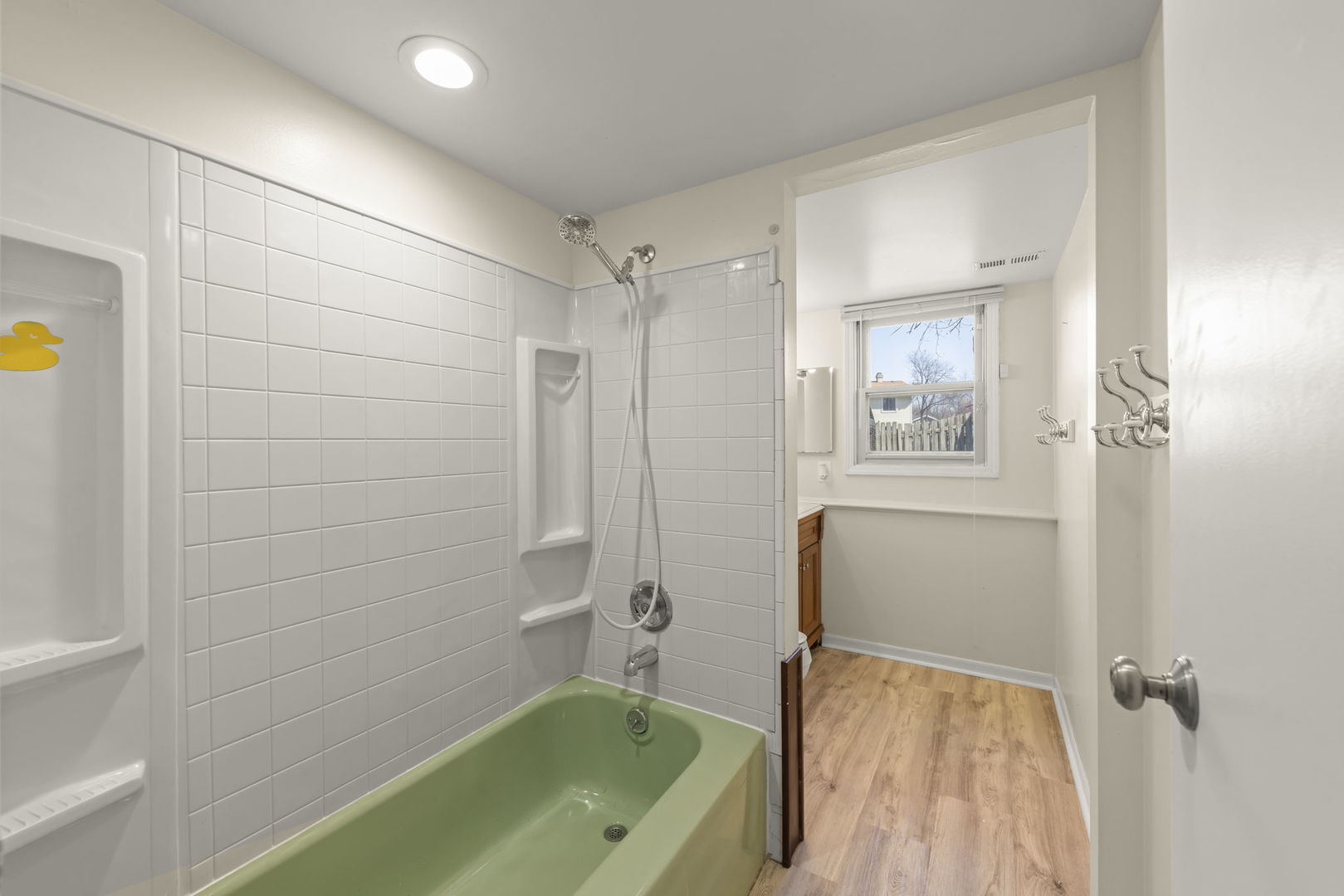 23W310 Saint James Court