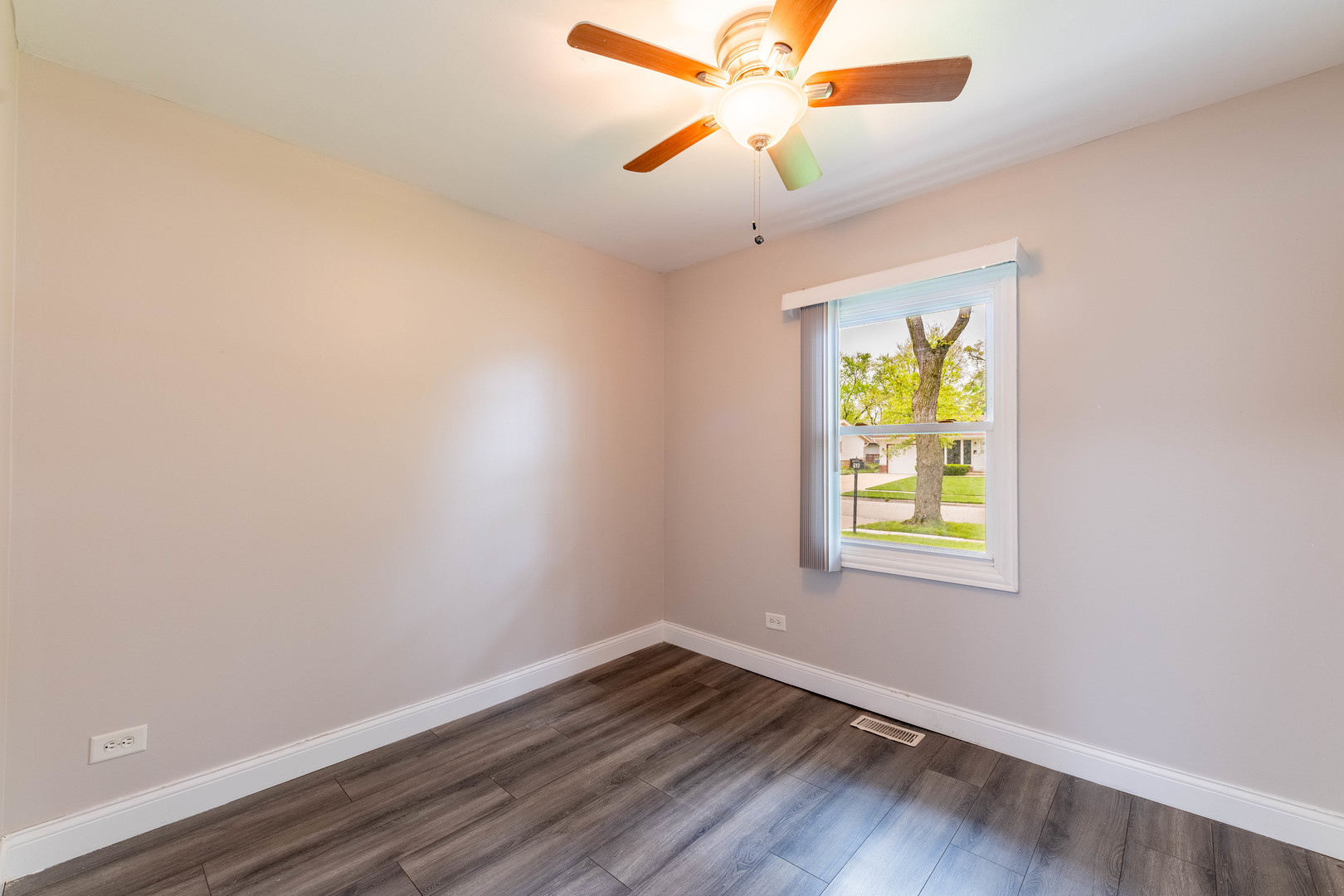 242 Greenbriar Street