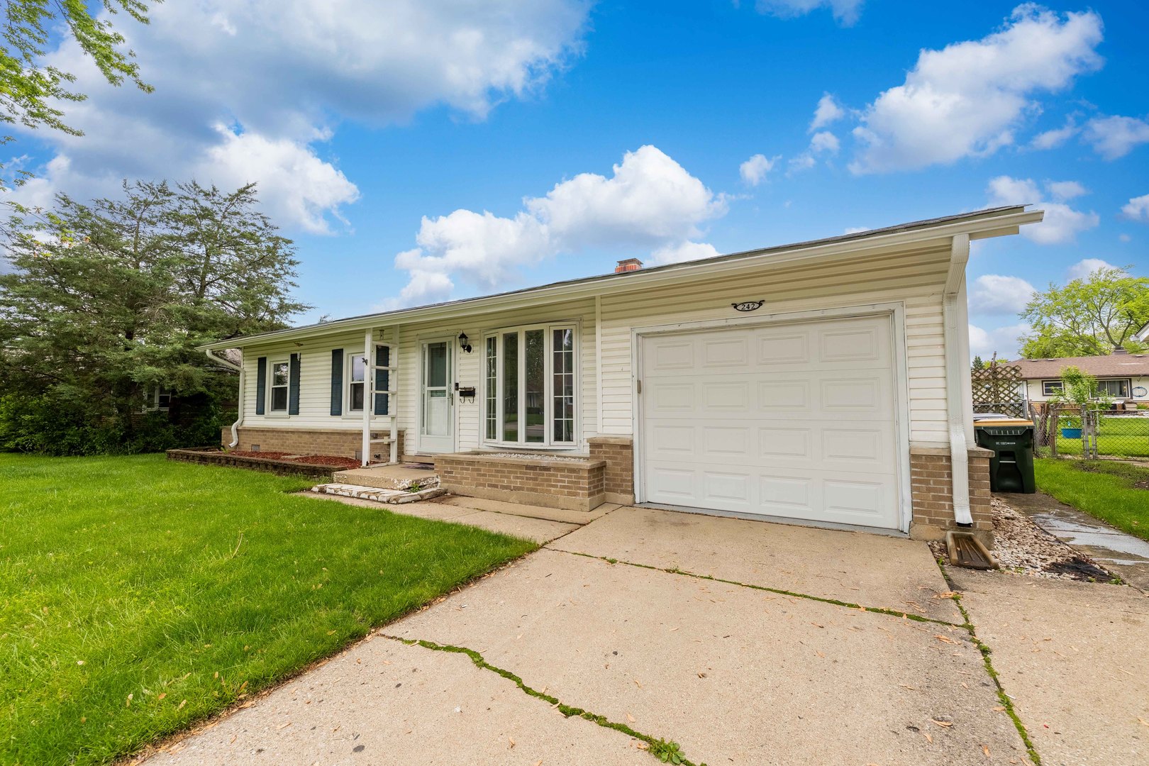 242 Greenbriar Street