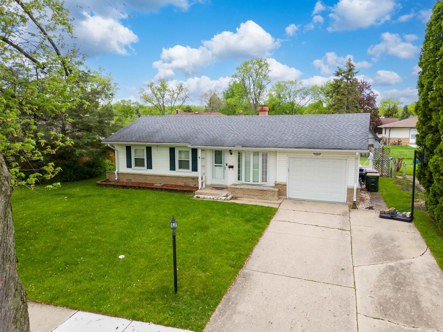 242 Greenbriar Street