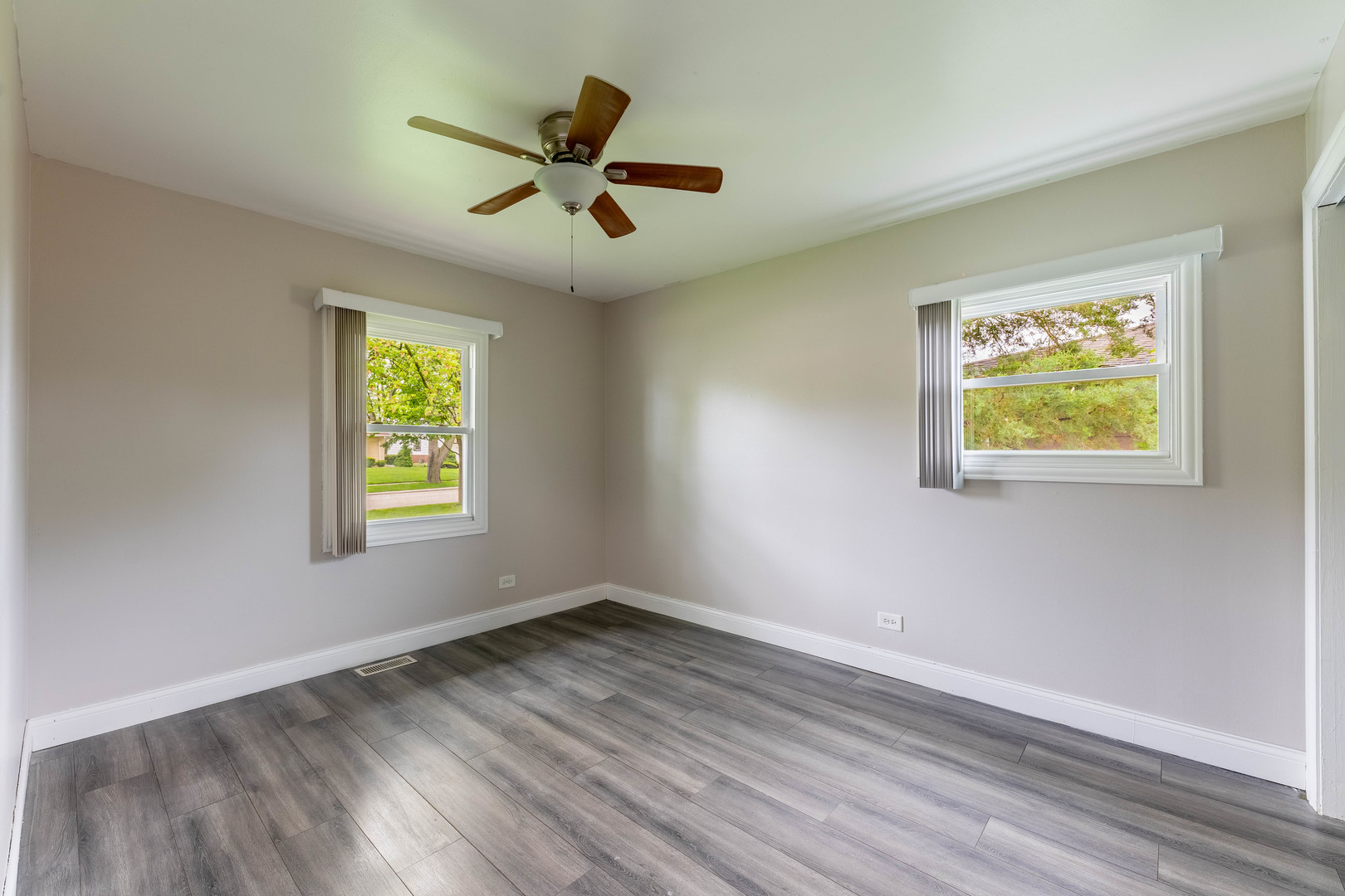 242 Greenbriar Street