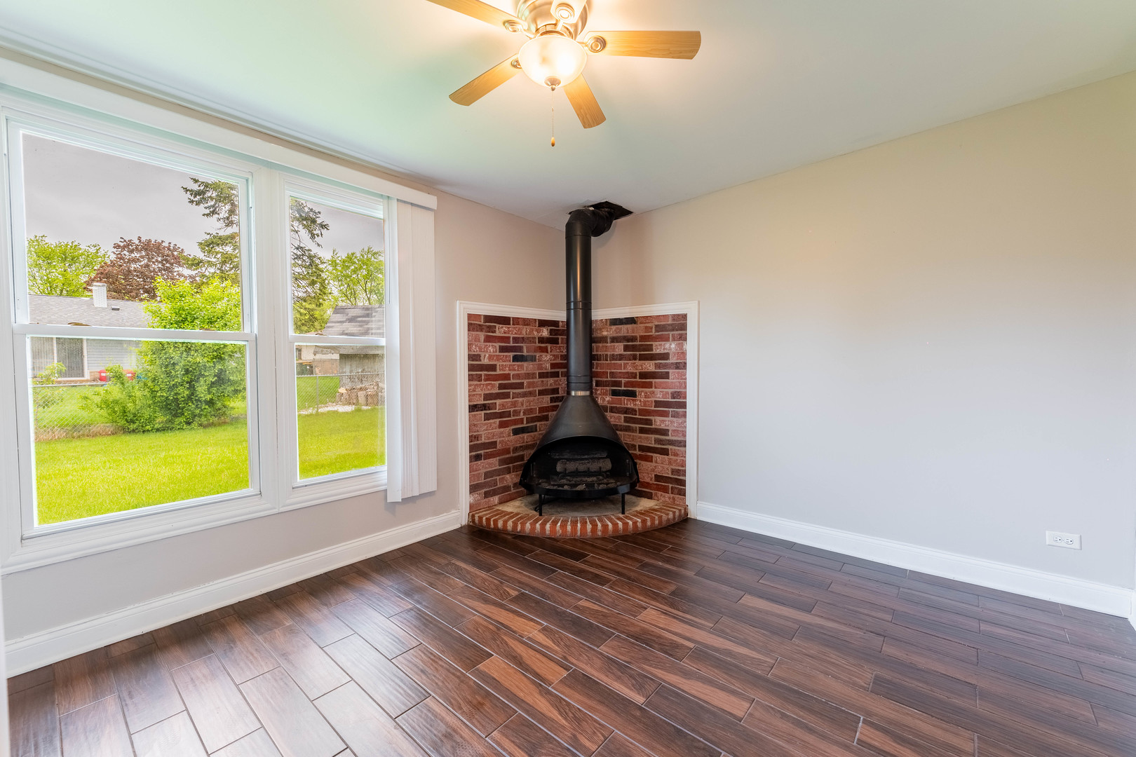 242 Greenbriar Street