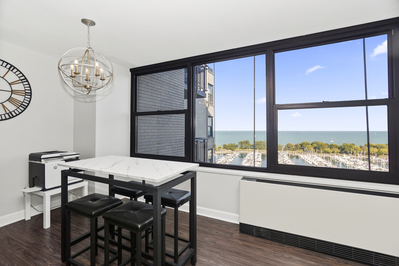 3430 N Lake Shore Drive Unit: 17P