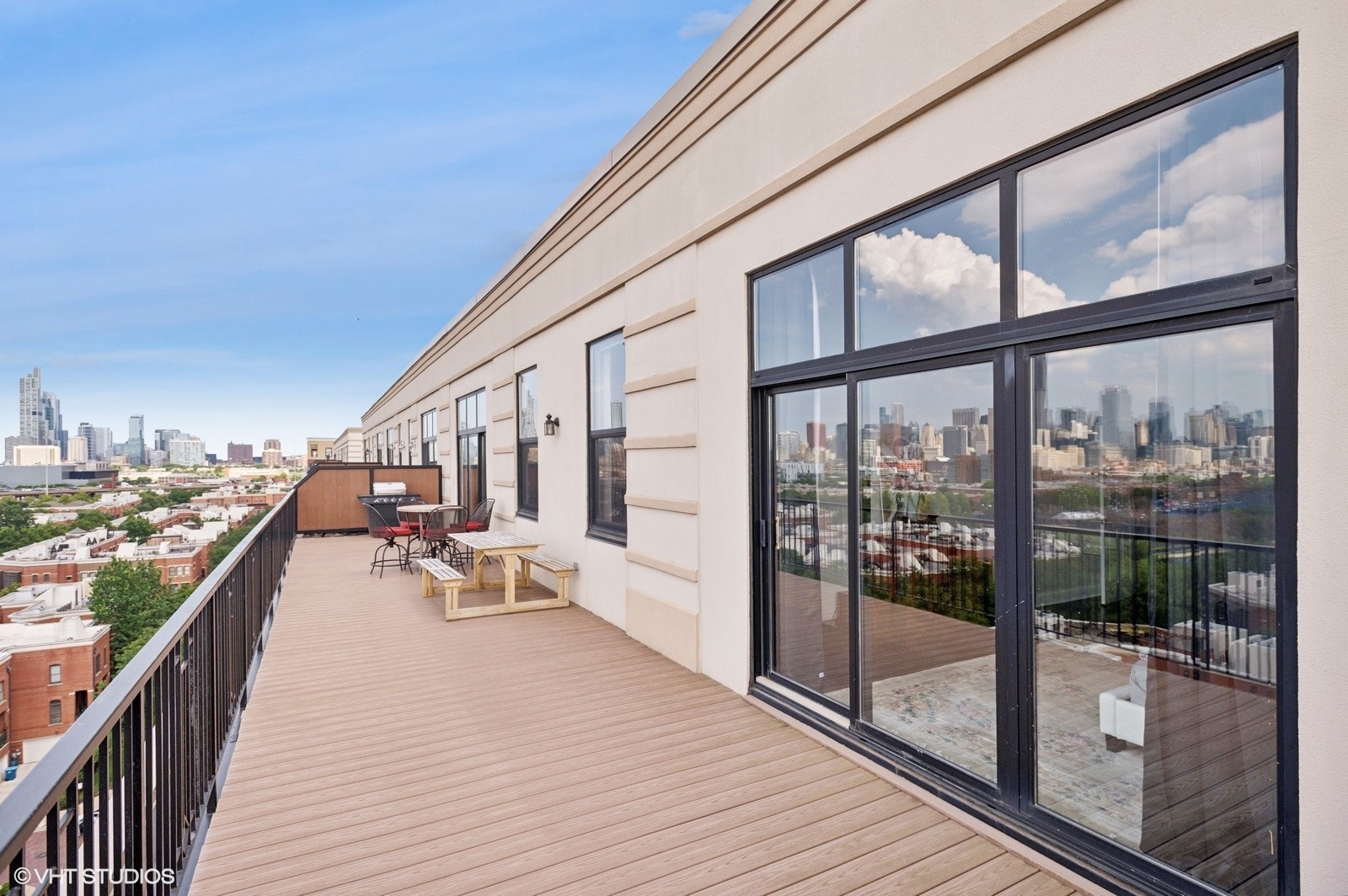 1524 S SANGAMON Street Unit: 802