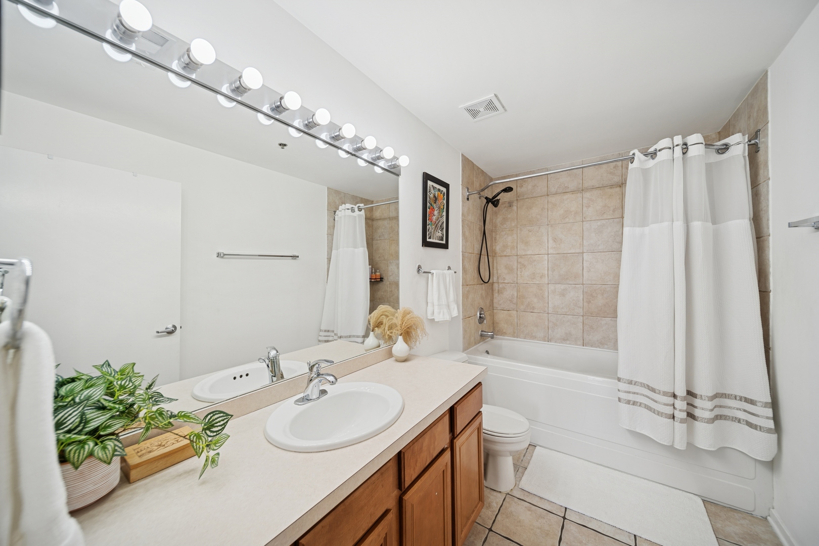 1524 S Sangamon Street Unit: 512-S
