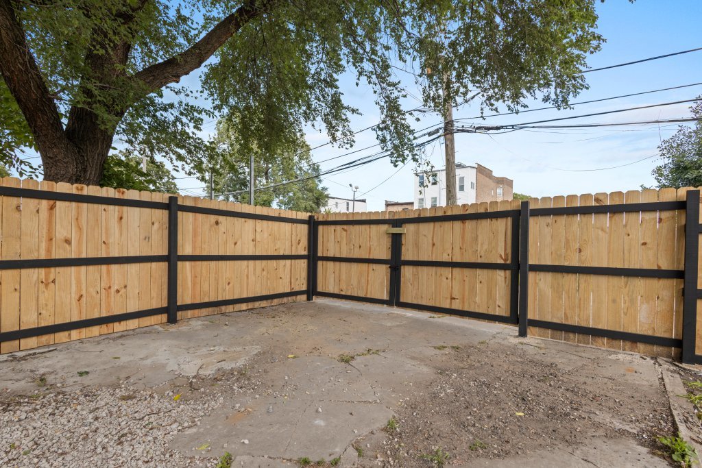 7049 S Harper Avenue