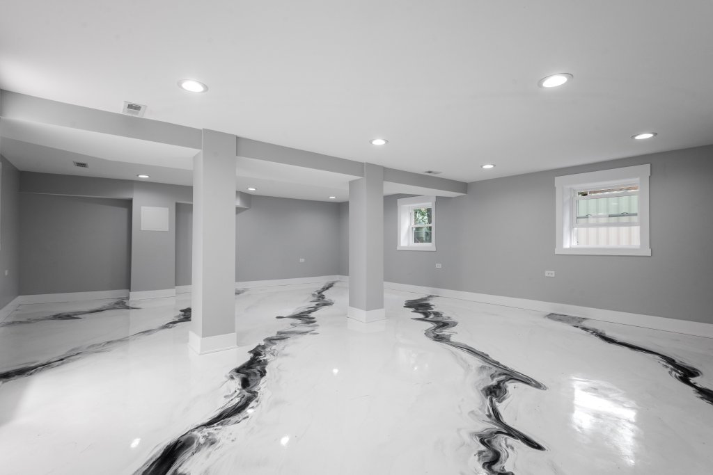 7049 S Harper Avenue