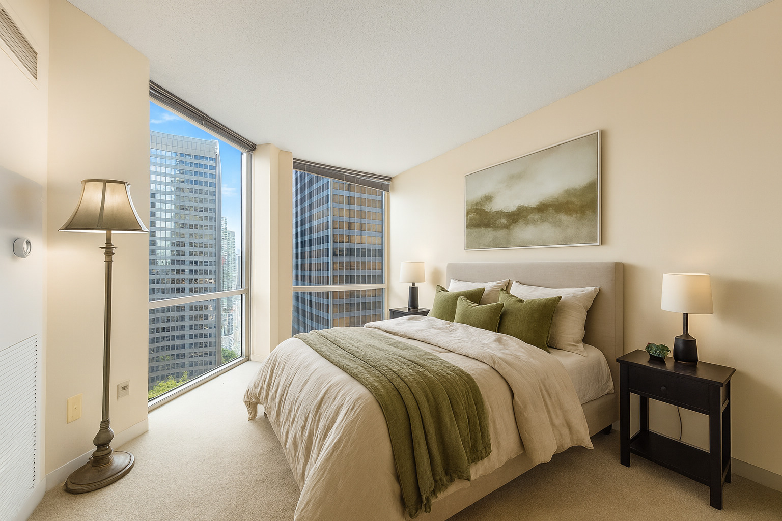 222 N Columbus Drive Unit: 1502