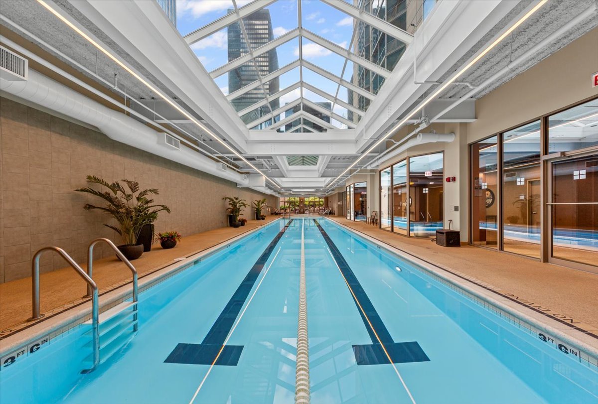 222 N Columbus Drive Unit: 1502