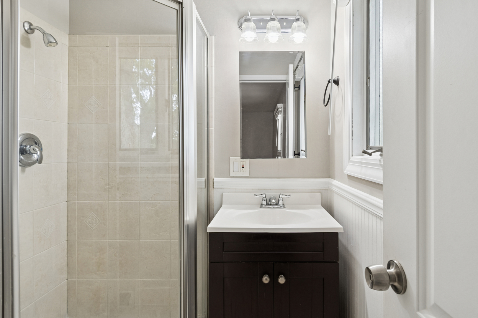 6410 Macarthur Drive