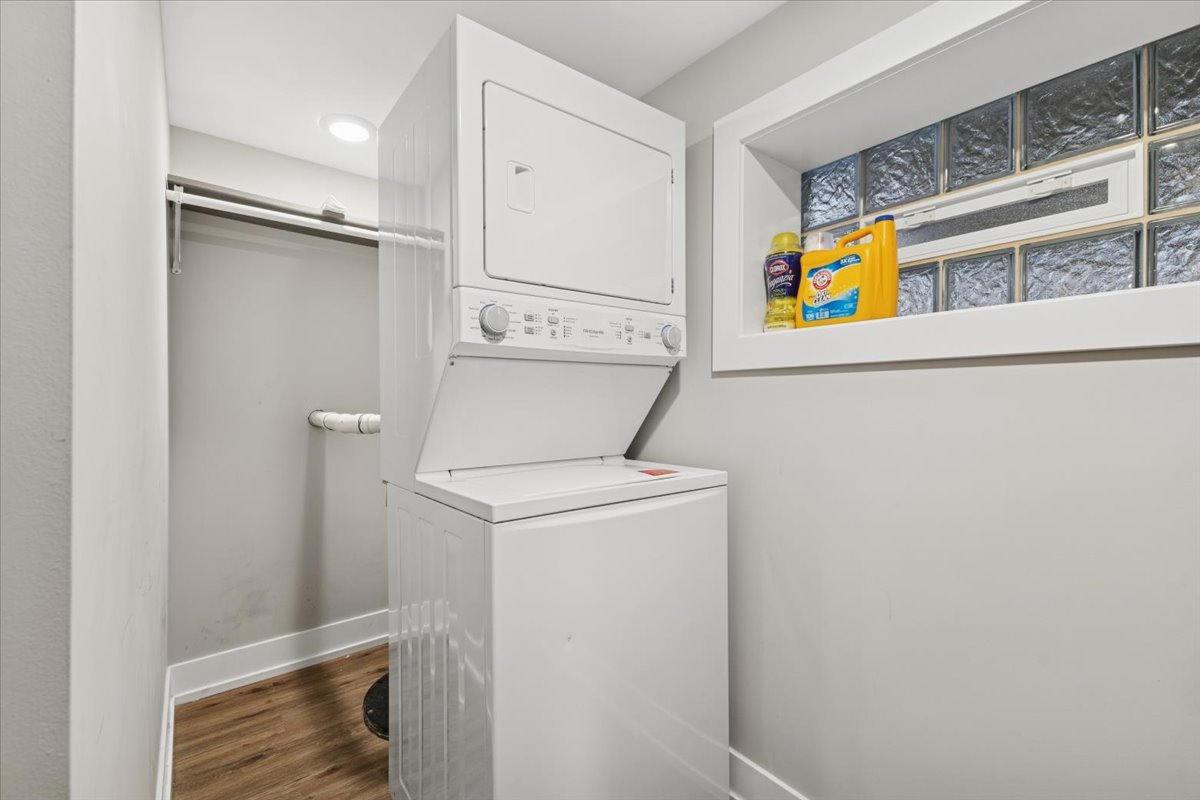 8404 S Carpenter Street