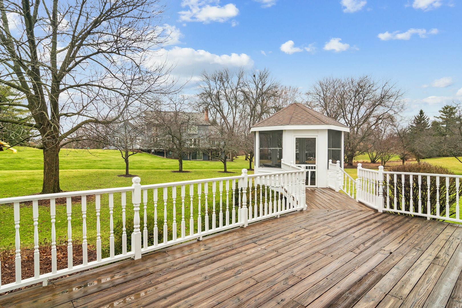 23466 W Redwing Place