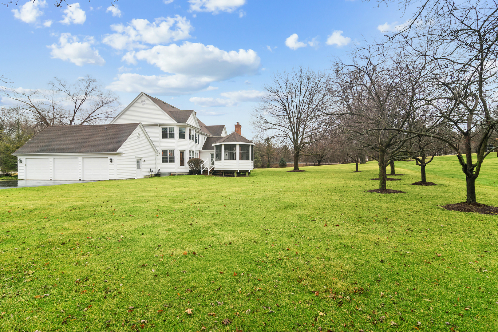 23466 W Redwing Place