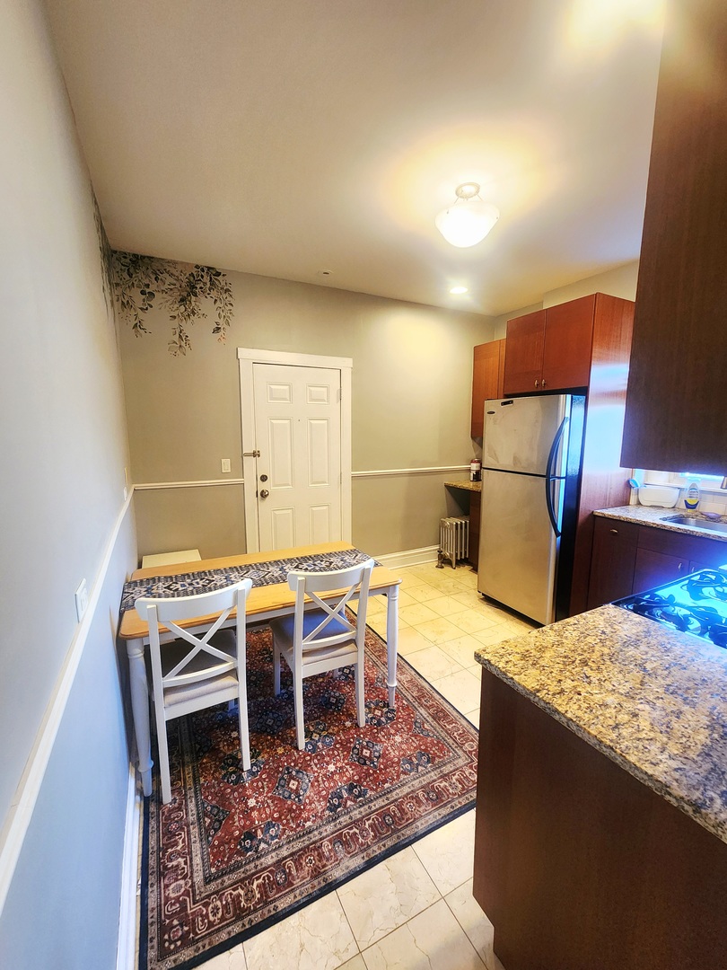 1714 W Leland Avenue Unit: 3B