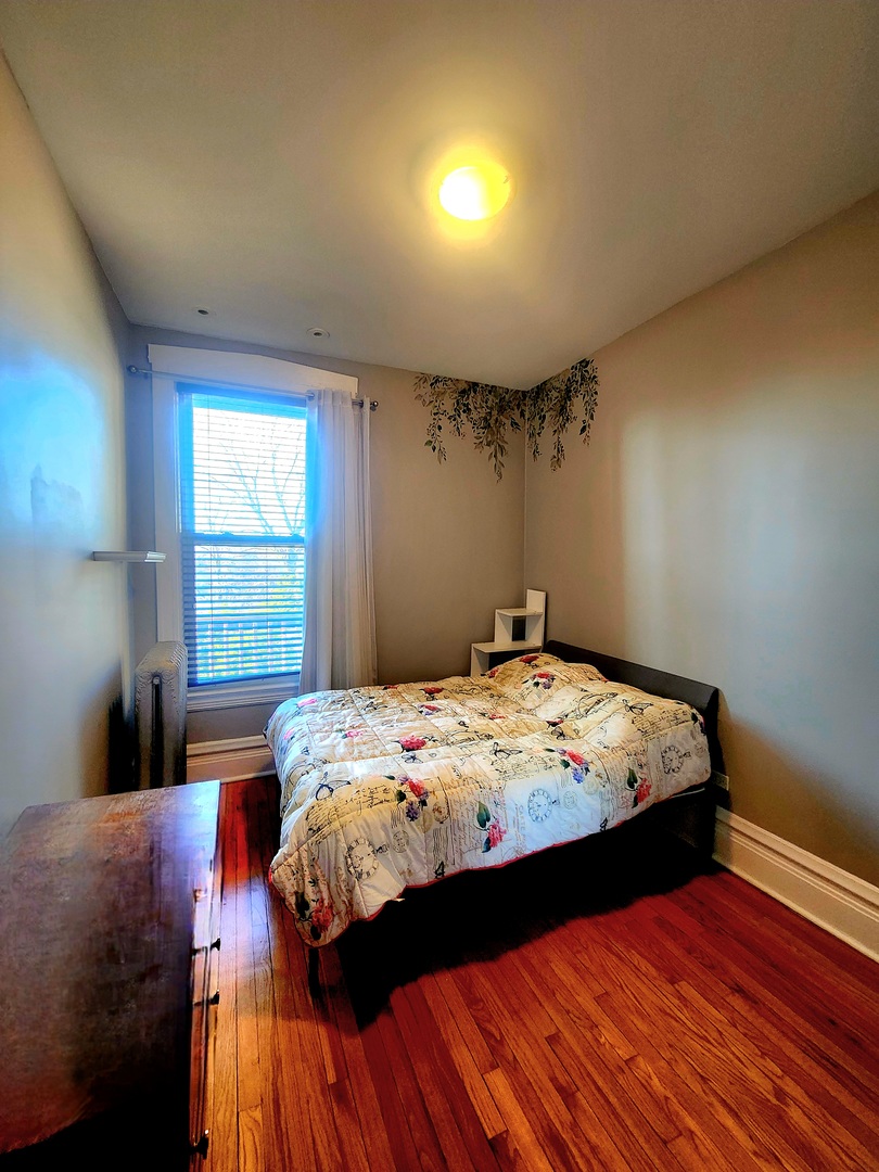 1714 W Leland Avenue Unit: 3B