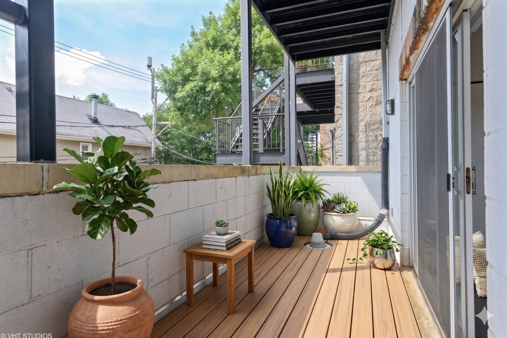 1872 N Damen Avenue Unit: 2N