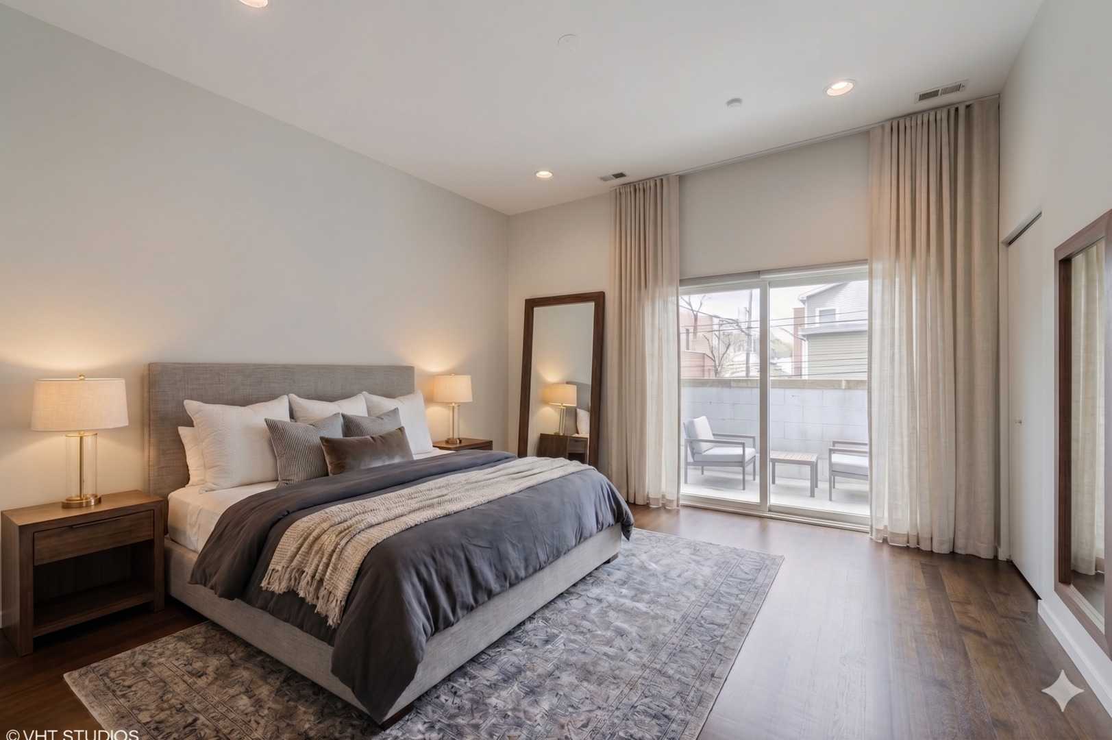 1872 N Damen Avenue Unit: 2N