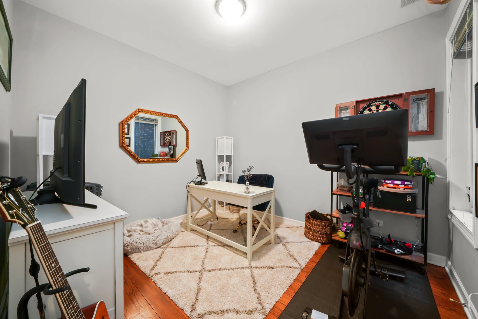 2114 W Rice Street Unit: 3