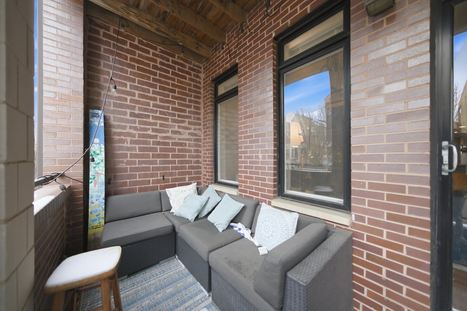 2114 W Rice Street Unit: 3