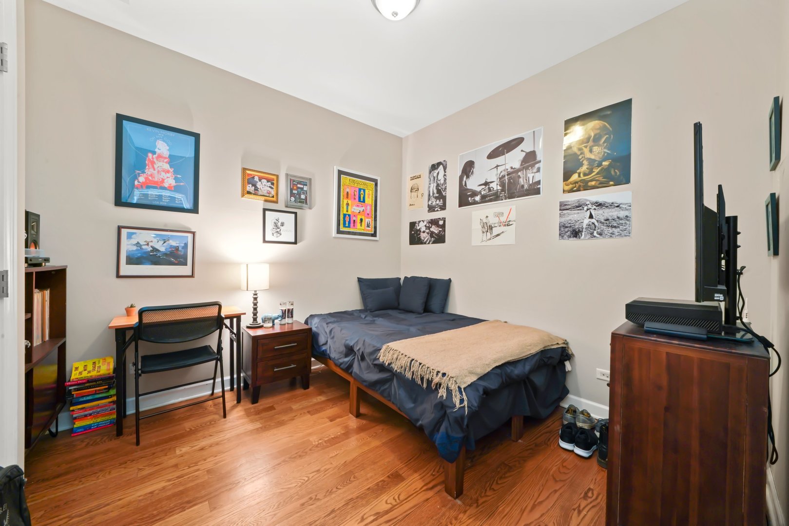 2114 W Rice Street Unit: 3