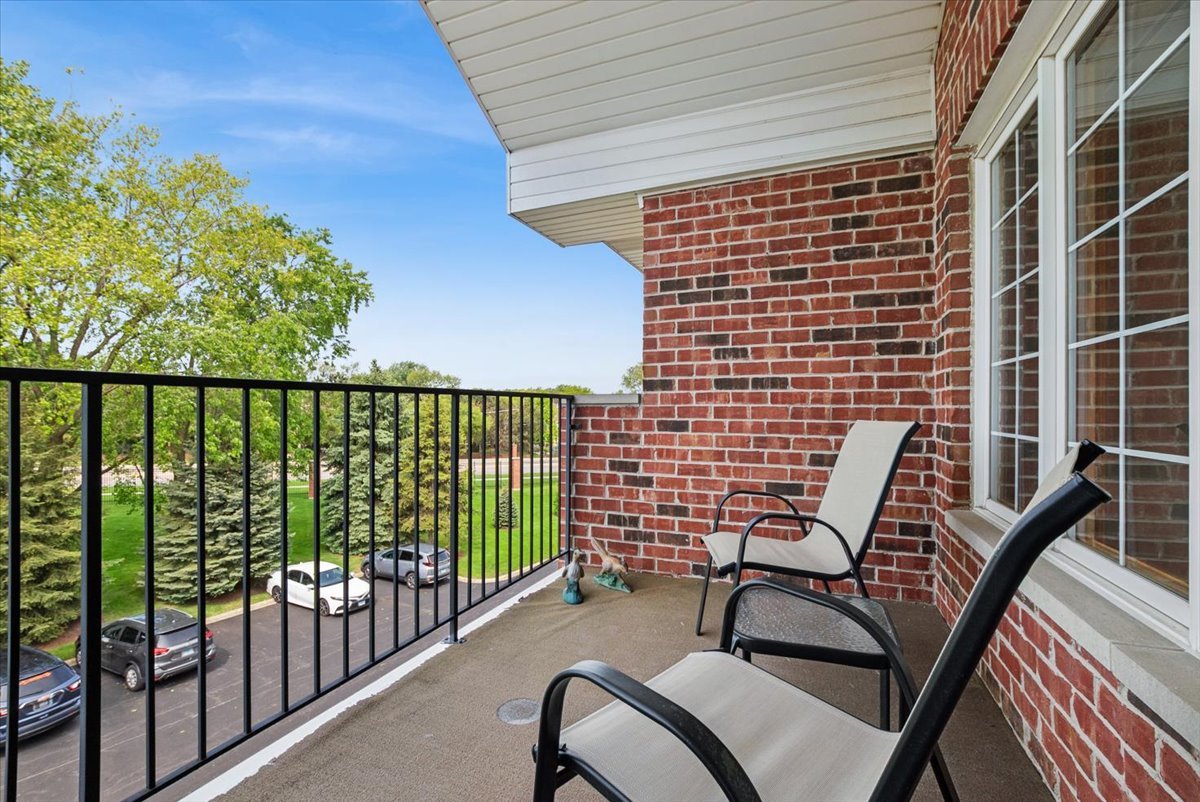 13129 Forest Ridge Drive Unit: 3C