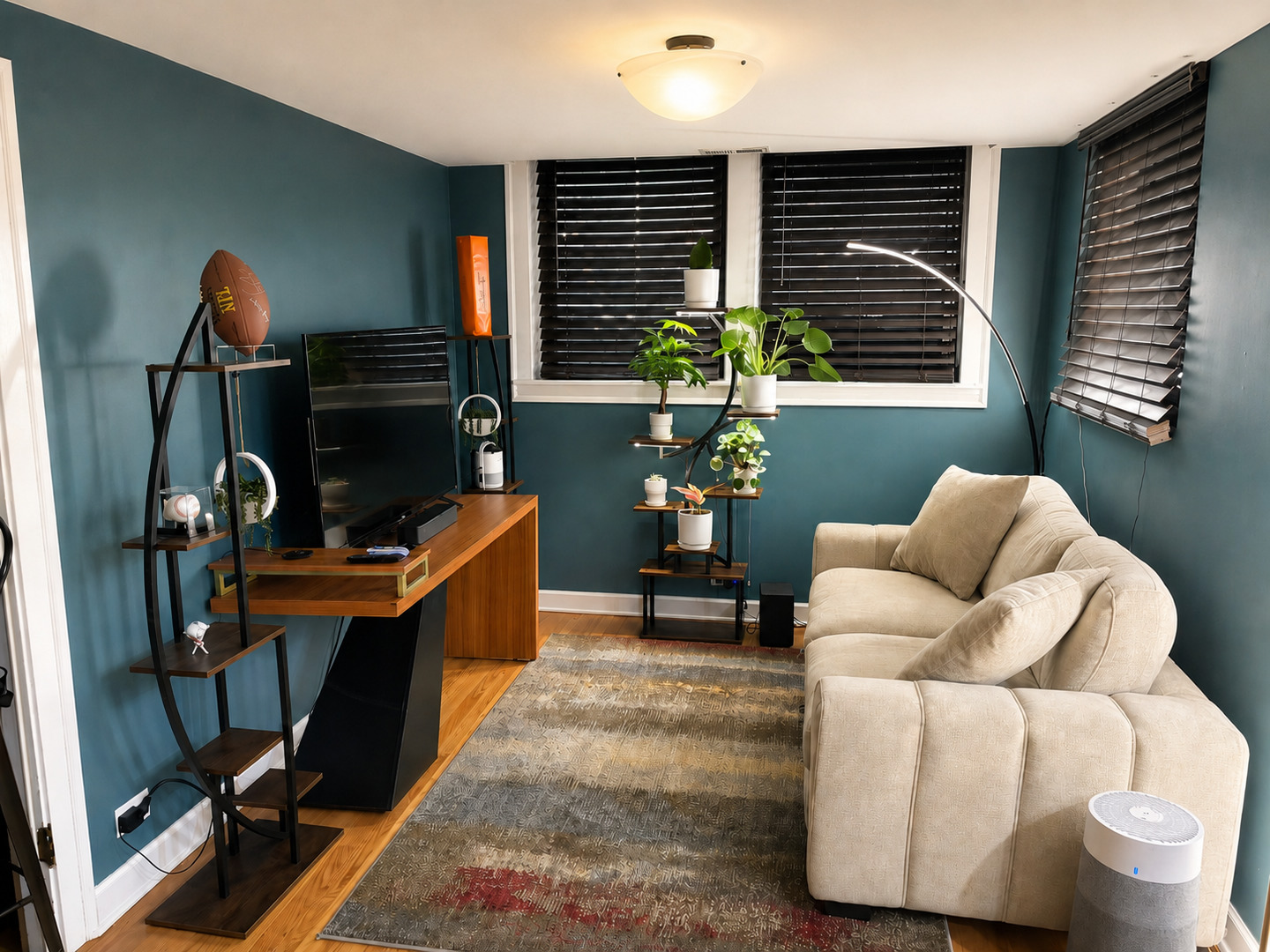 1445 W Warner Avenue Unit: GE