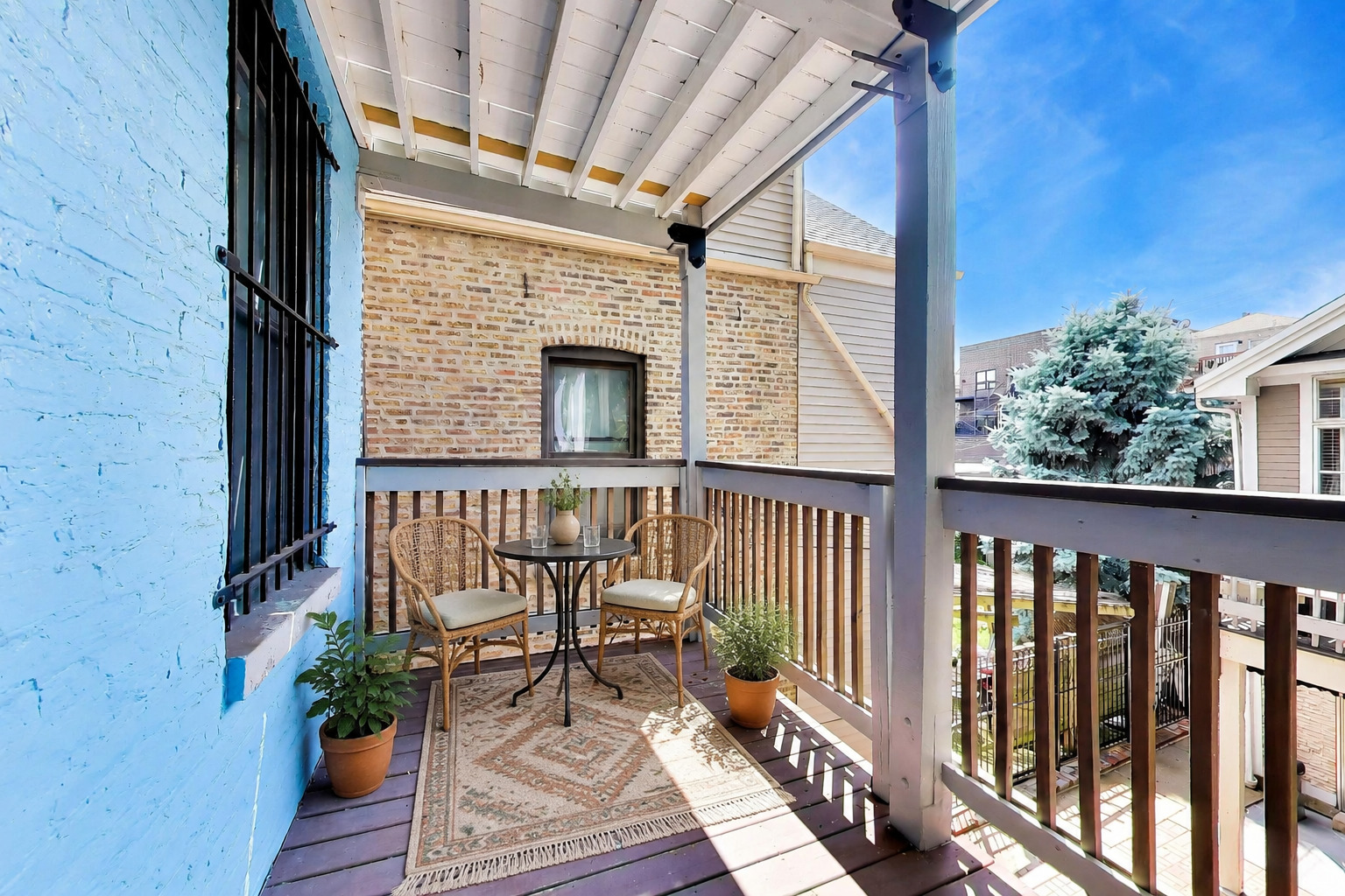 1532 N Greenview Avenue Unit: 1F