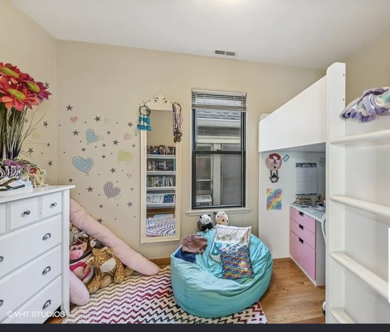 2837 N Southport Avenue Unit: 3