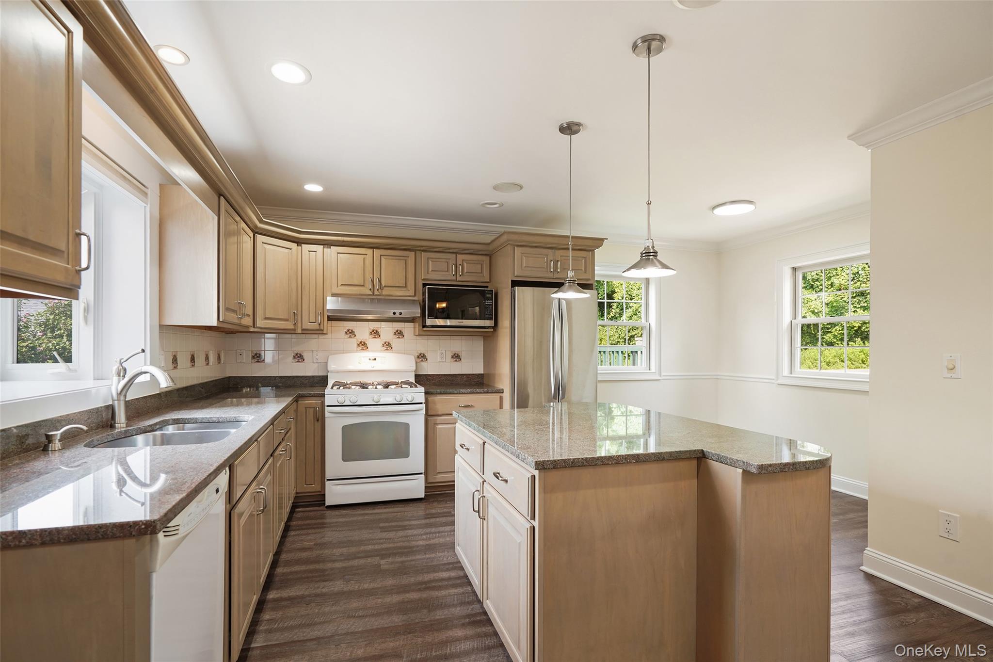 24 Inwood Place