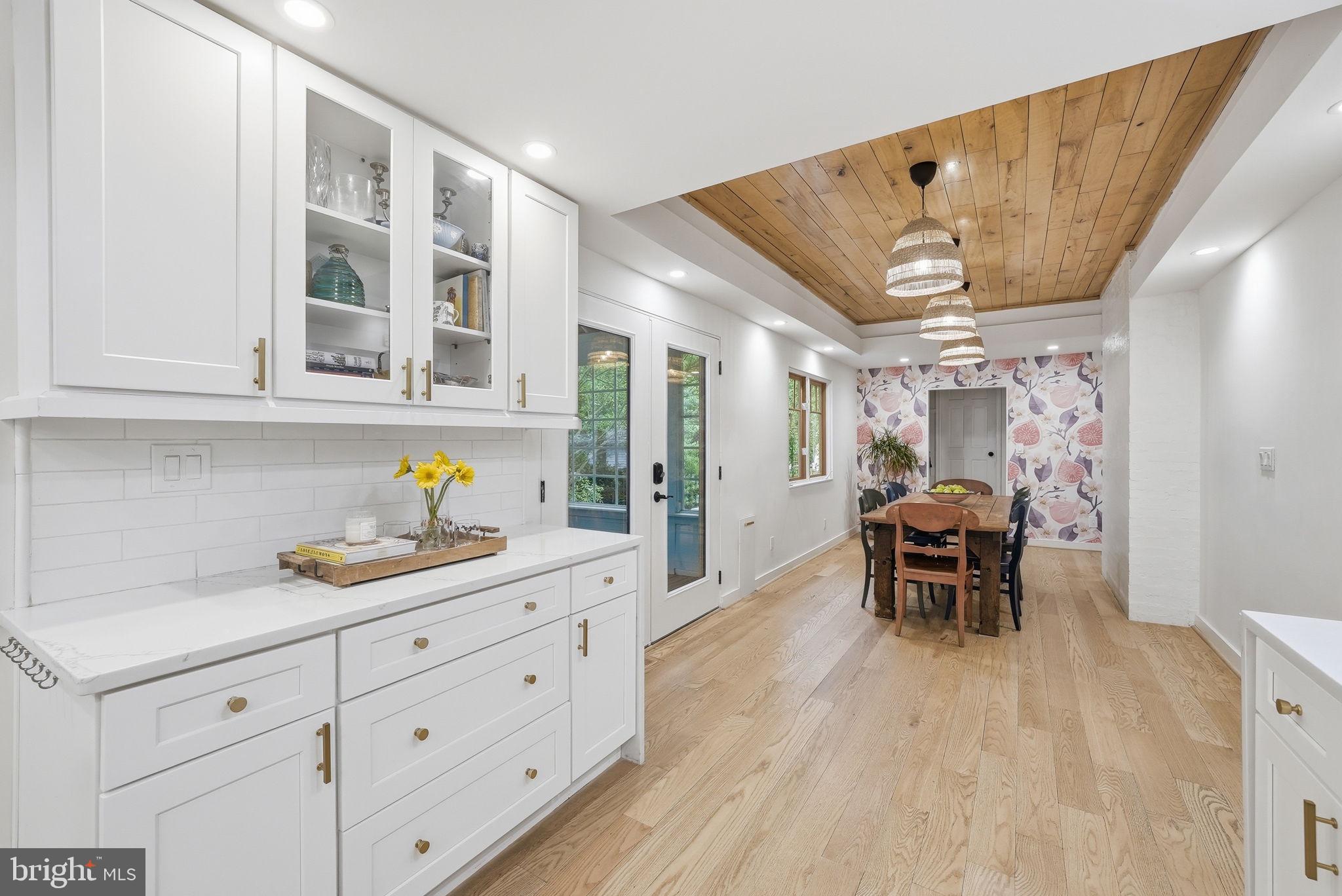 1312 ROBINSON PLACE