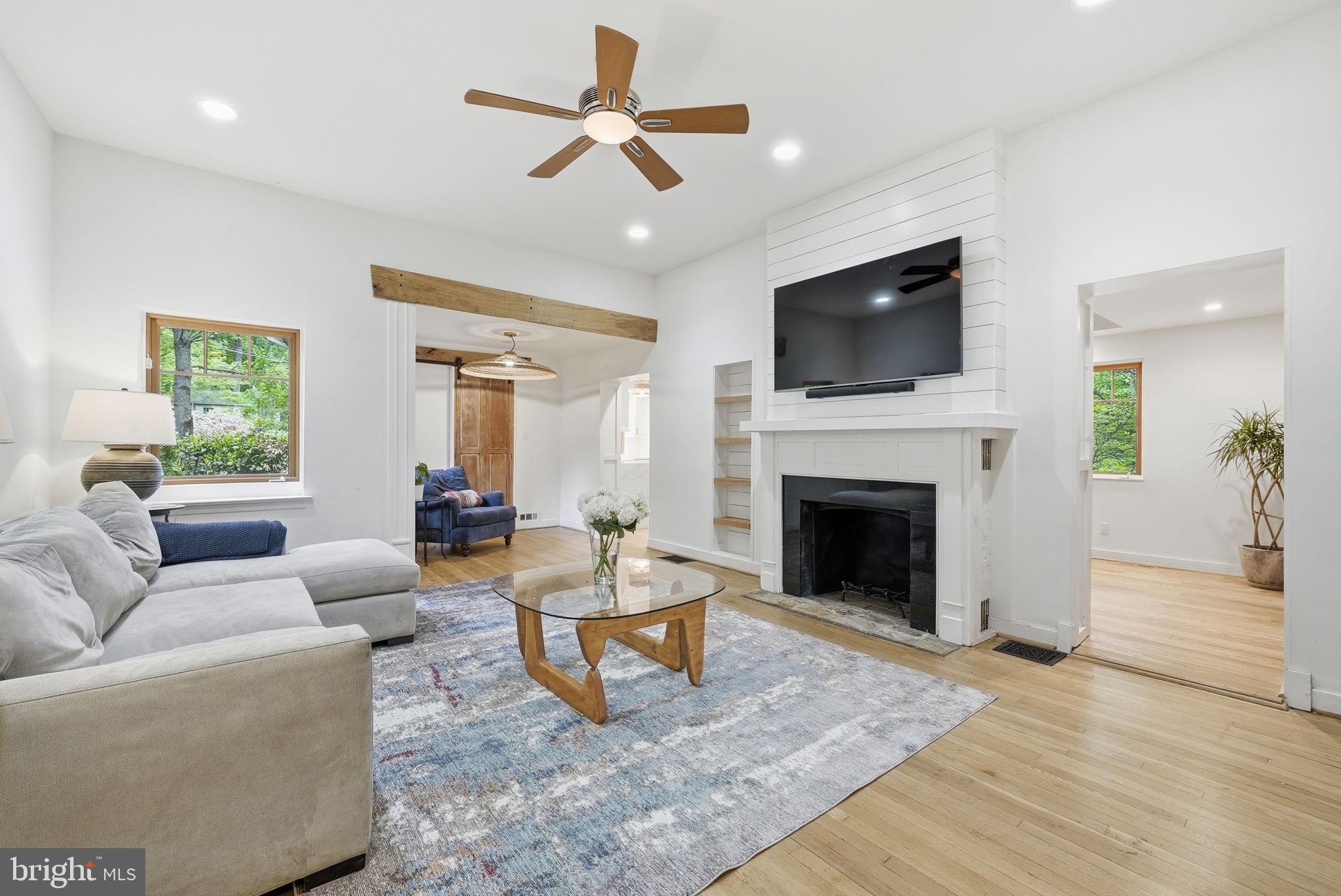 1312 ROBINSON PLACE