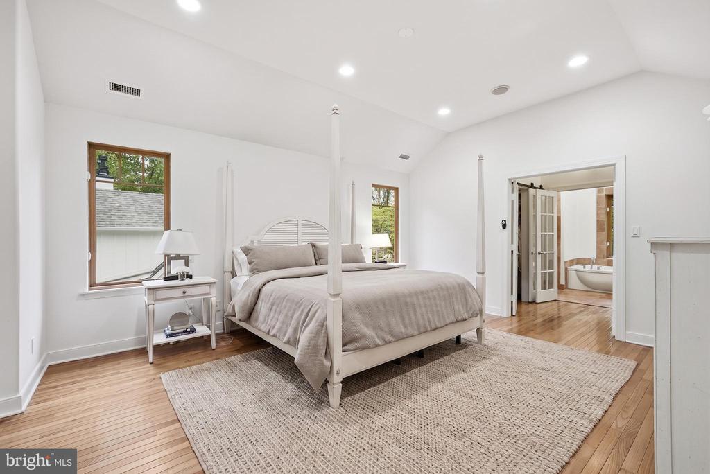 1312 ROBINSON PLACE