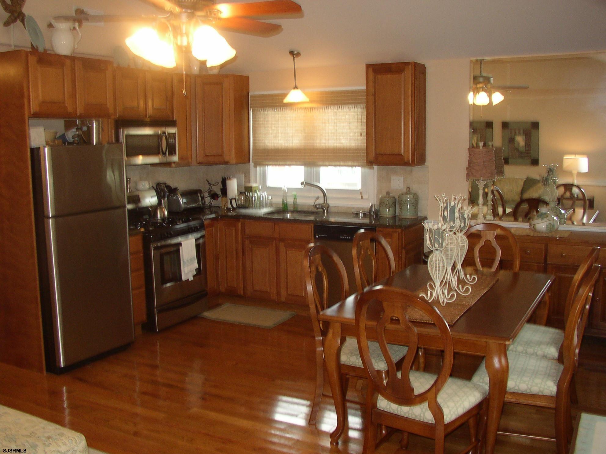 25 N Jefferson Ave