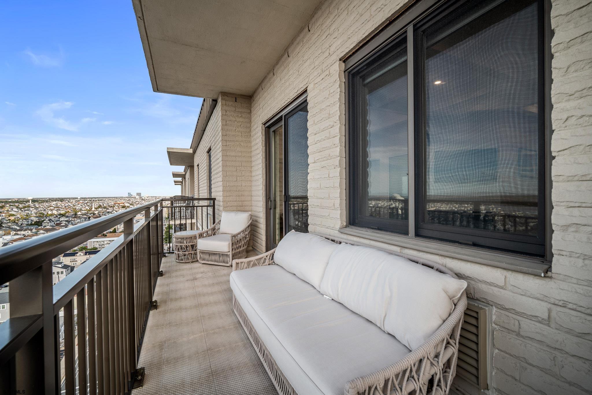 9600 Atlantic Ave Unit: 1811