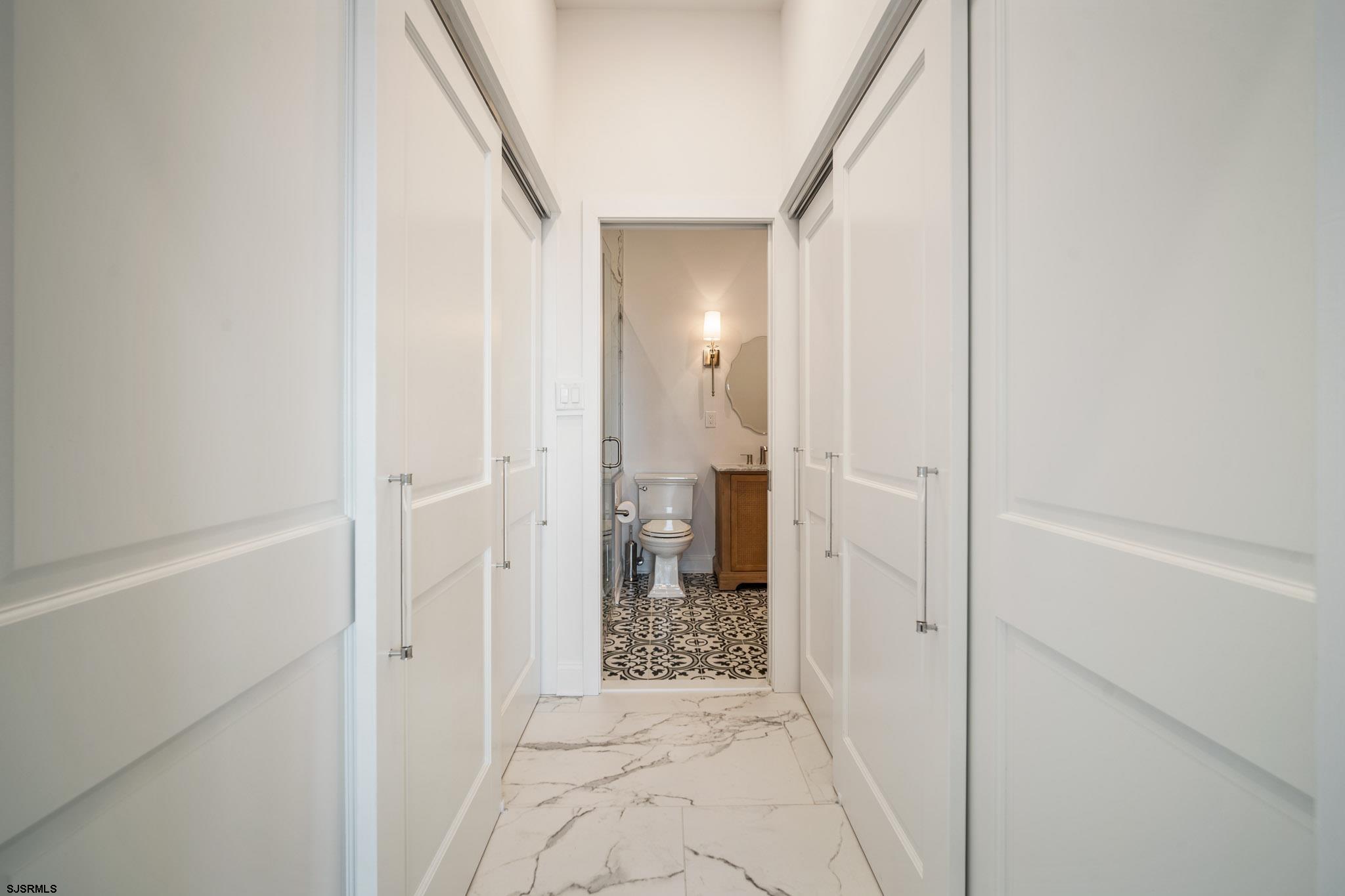 9600 Atlantic Ave Unit: 1811