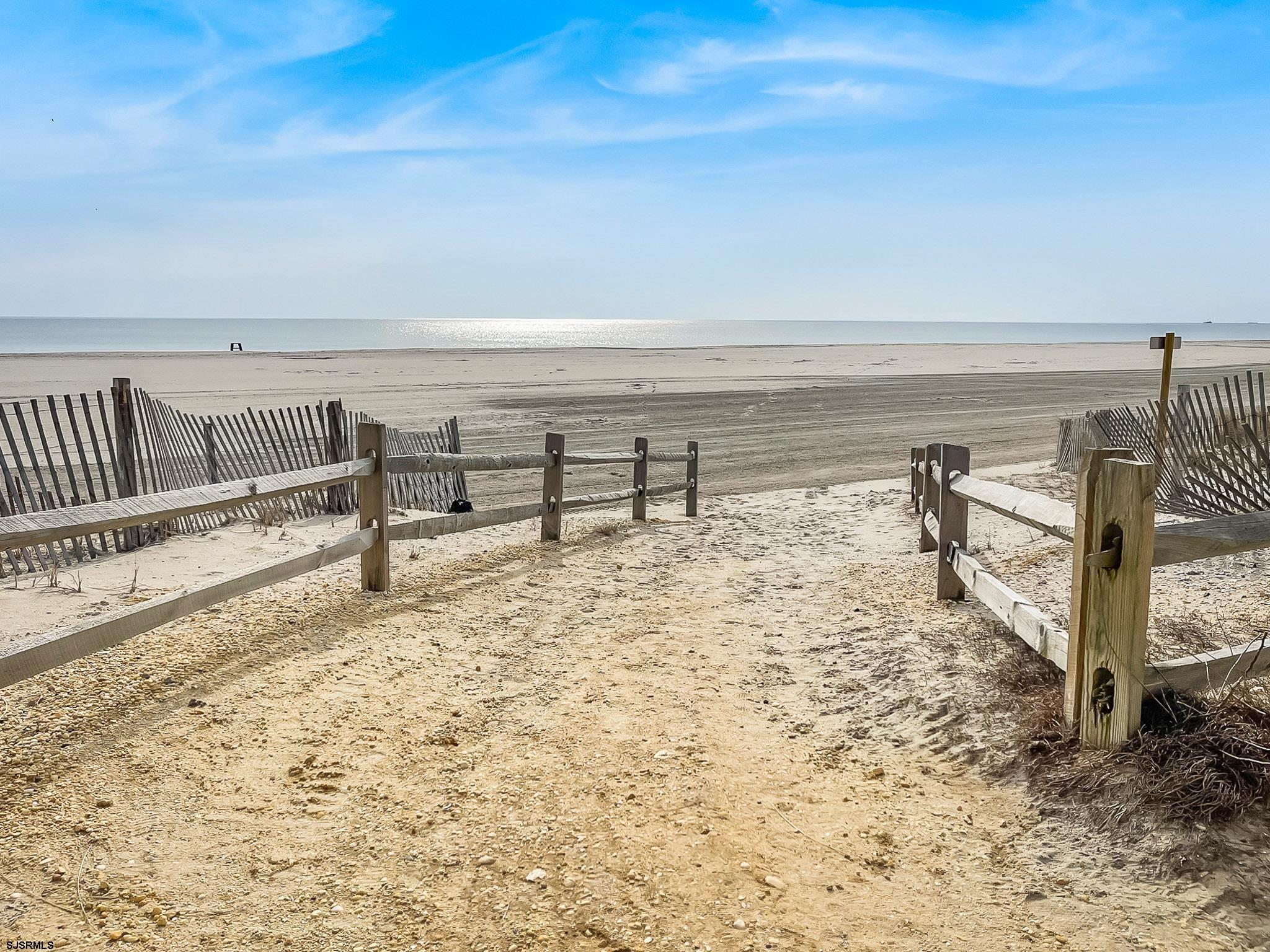 9600 Atlantic Ave Unit: 1811