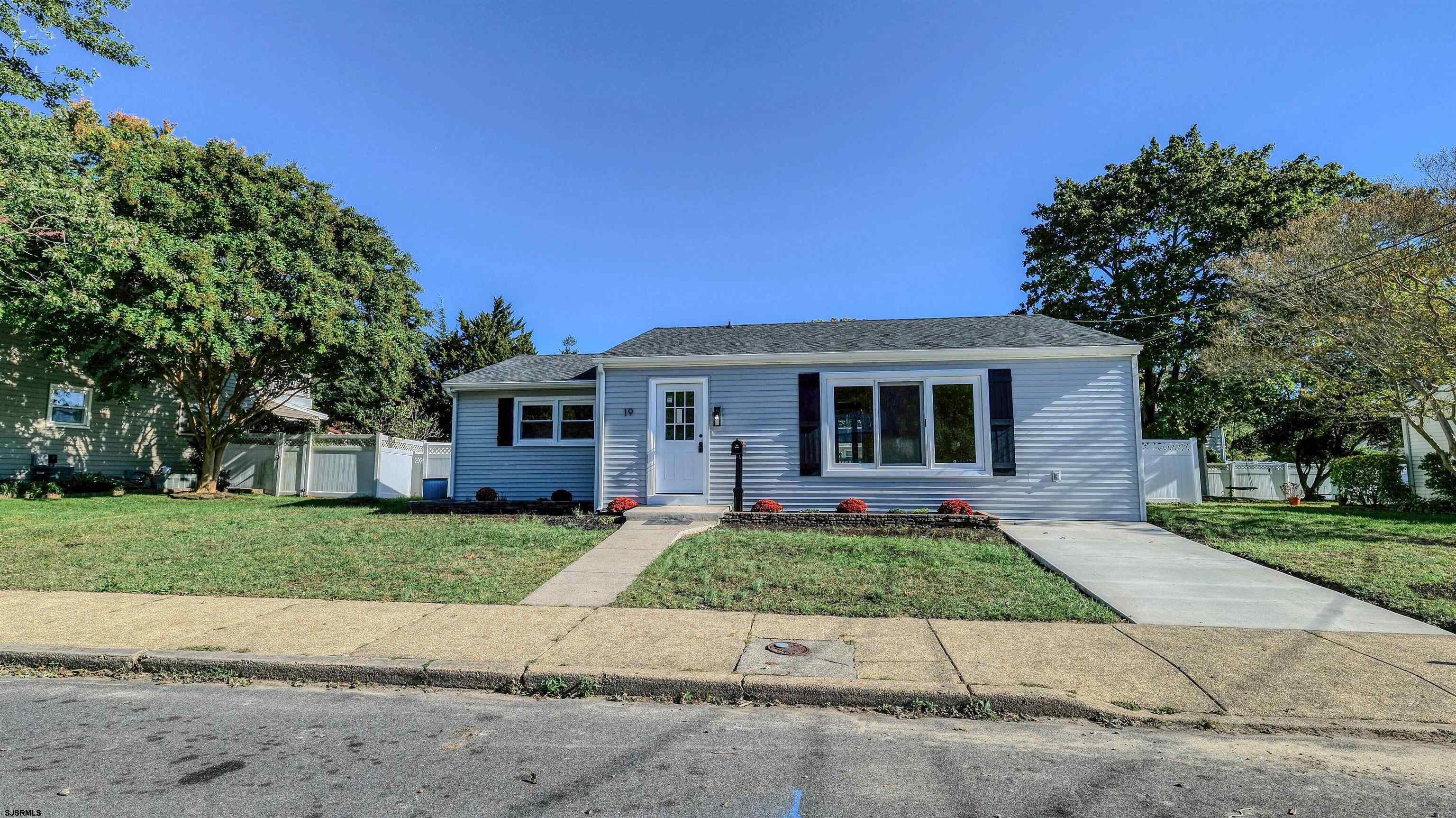 19 Merion Dr
