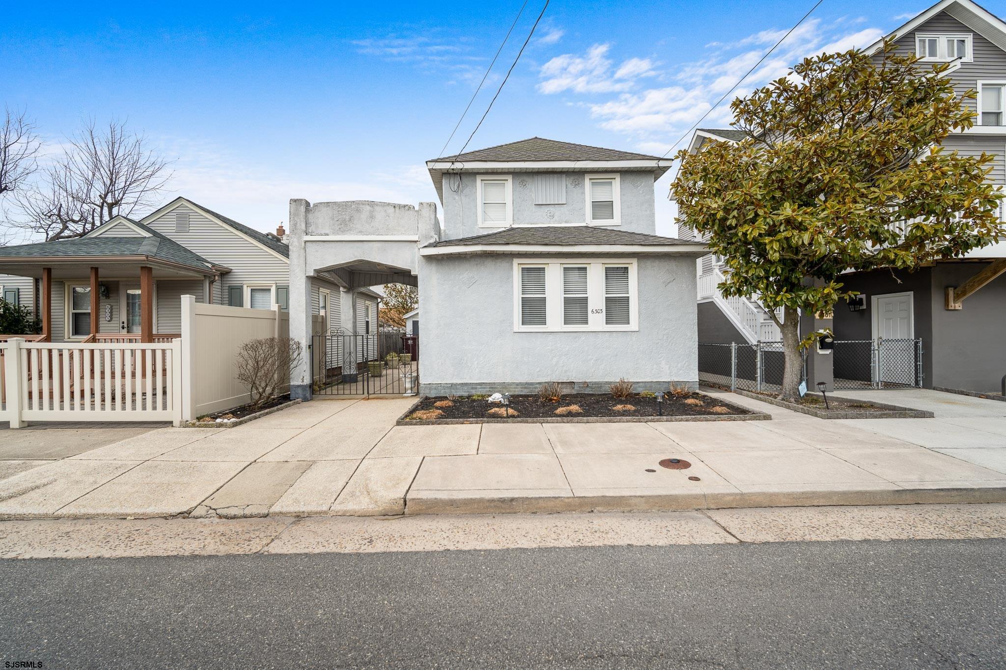 6303 Monmouth Ave