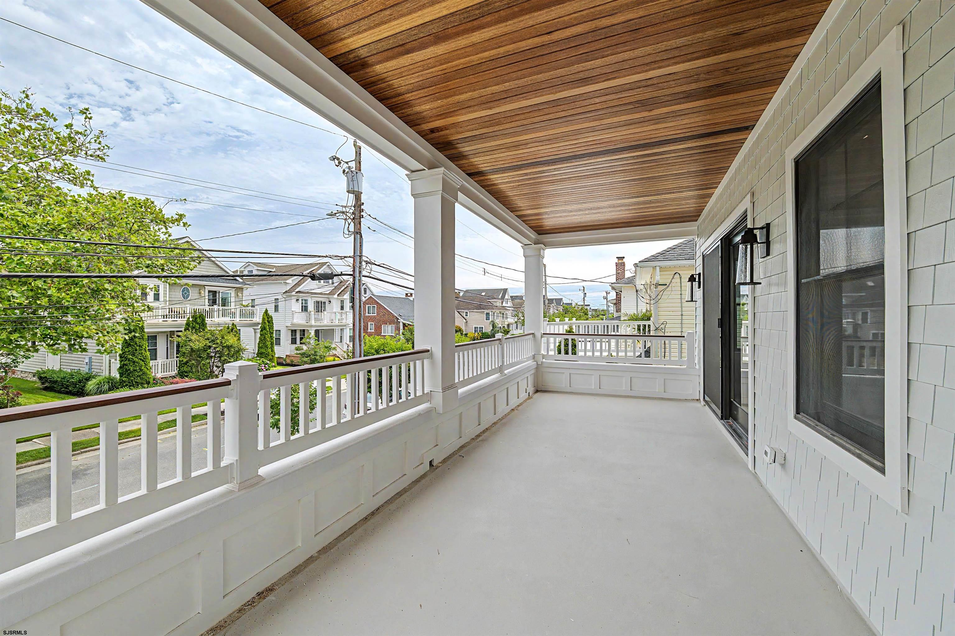 116 N Lancaster Ave