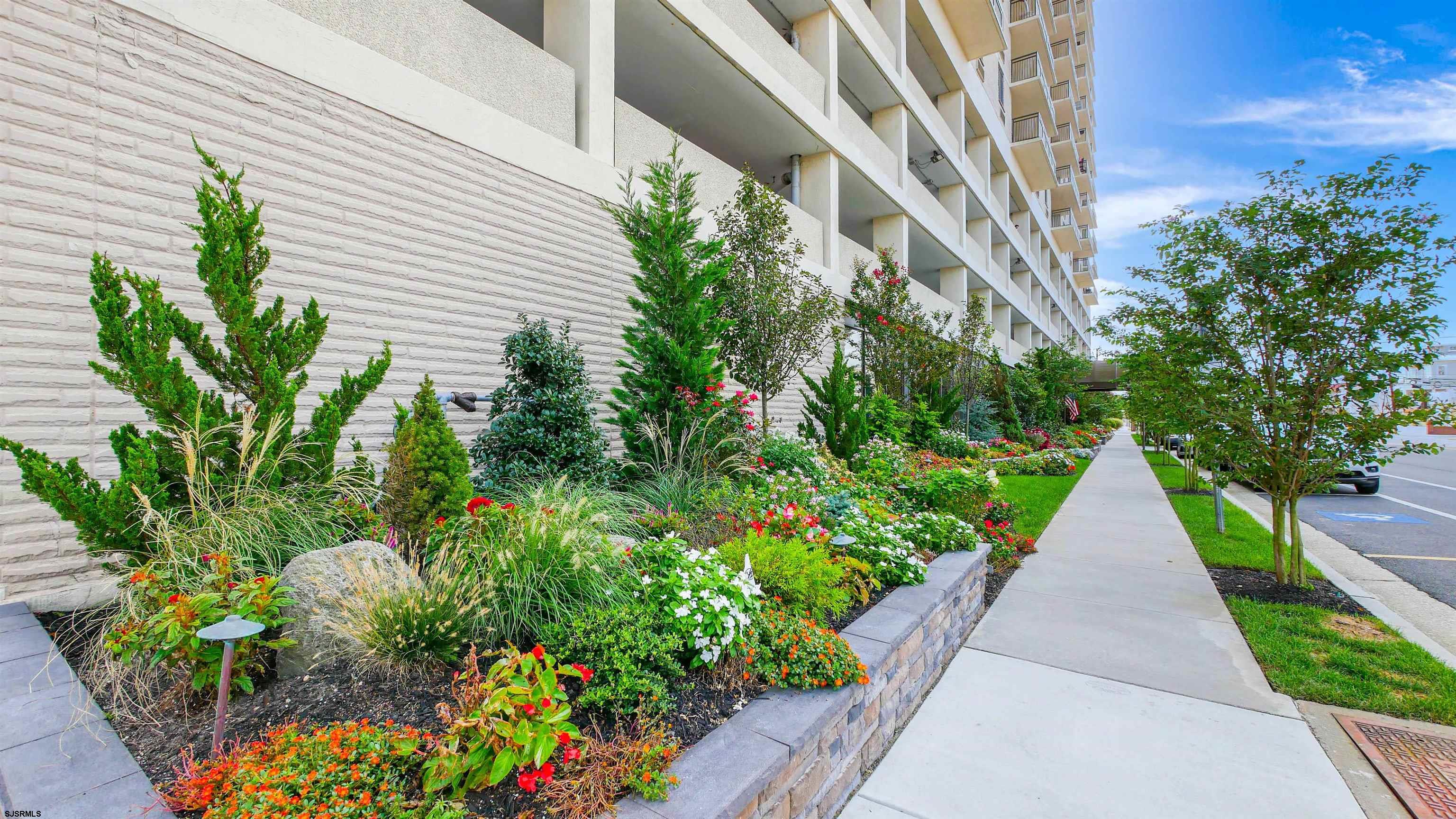 9600 Atlantic Ave Unit: 1703