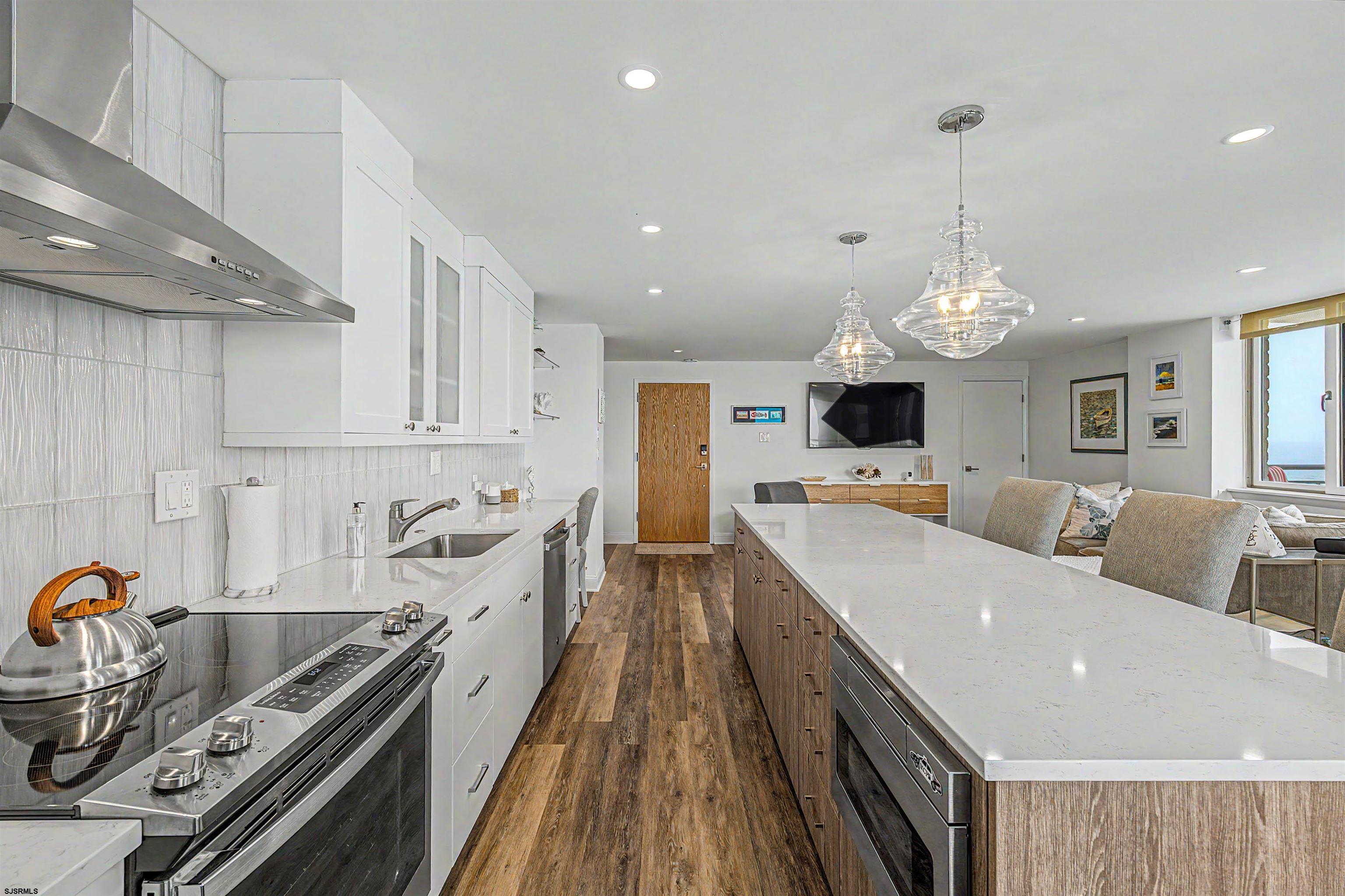 9600 Atlantic Ave Unit: 1703