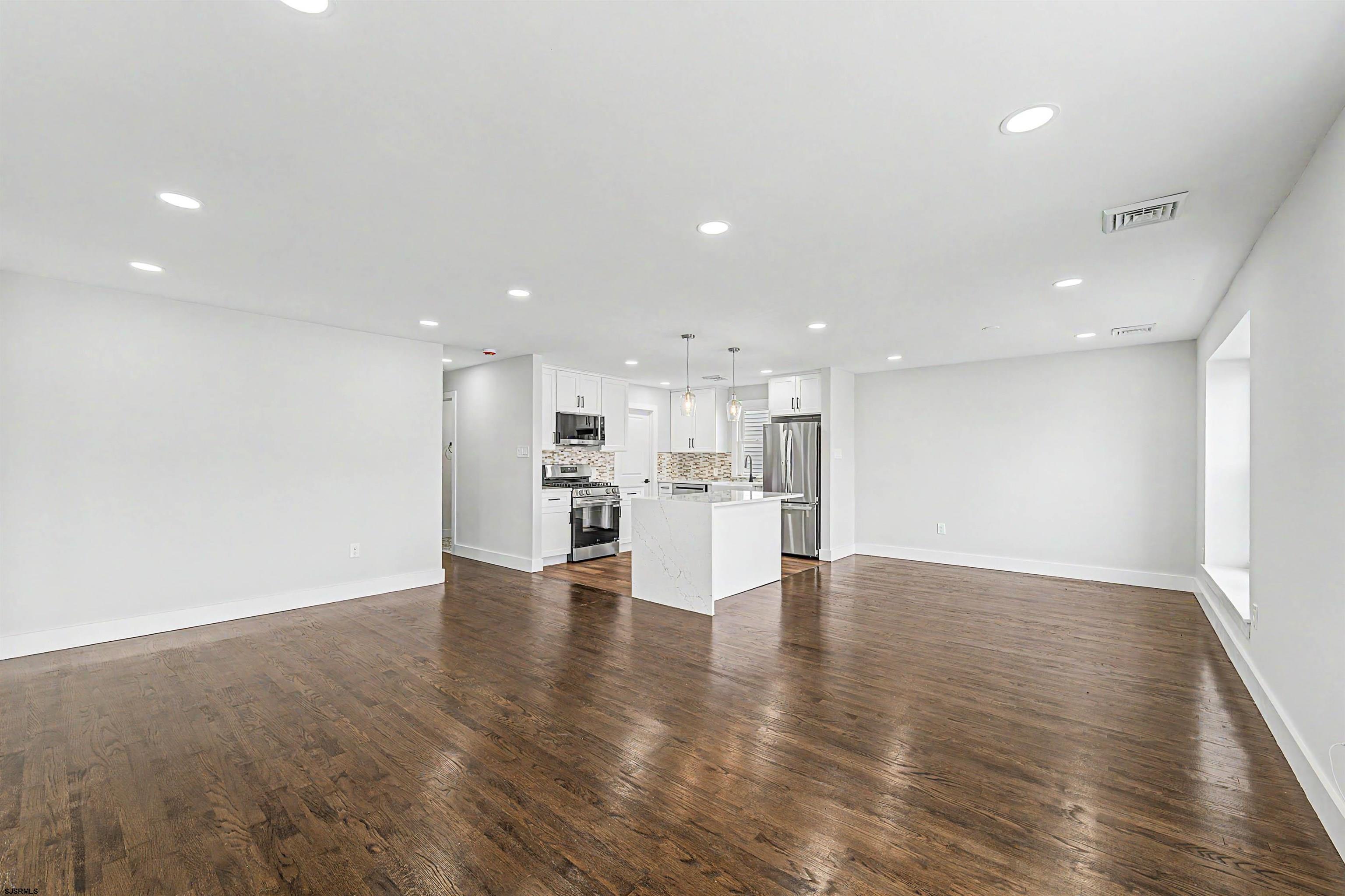 518 Lafayette Blvd