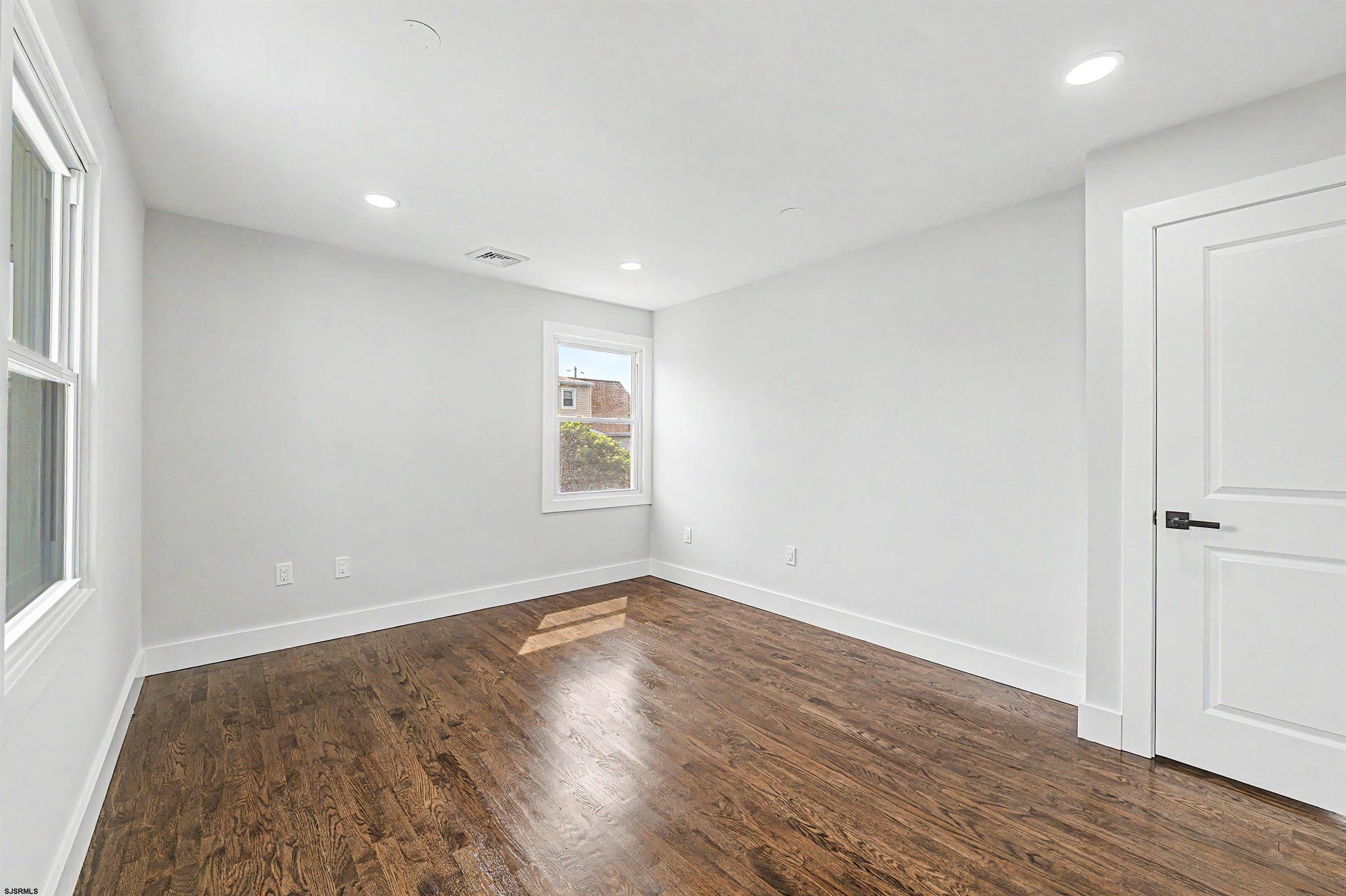 518 Lafayette Blvd