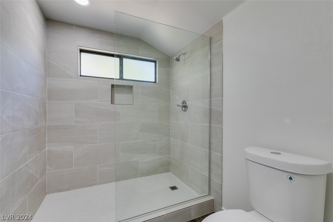 2809 Glendevon Circle -