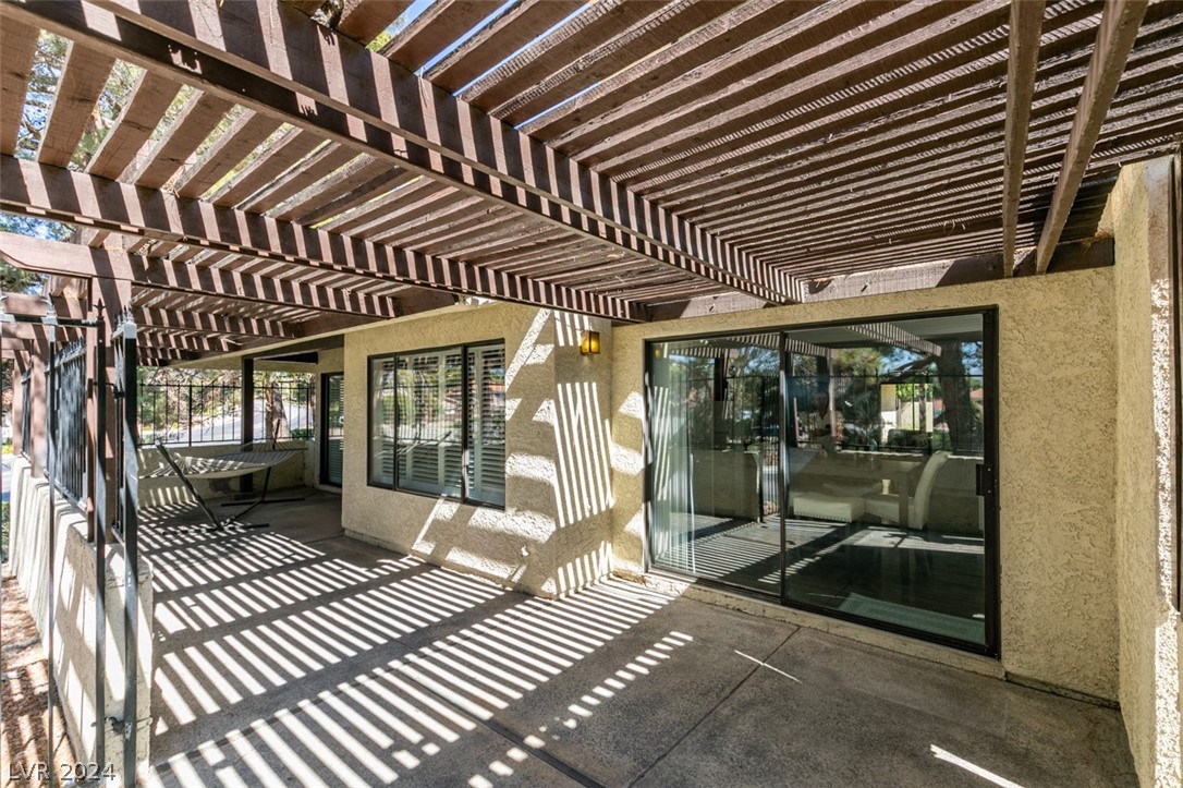 2809 Glendevon Circle -