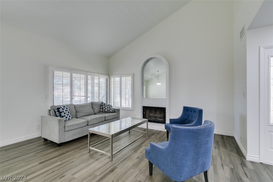 2809 Glendevon Circle -