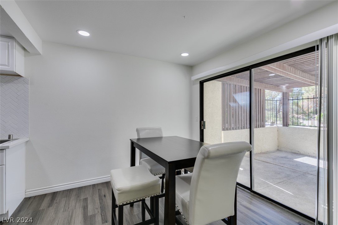 2809 Glendevon Circle -