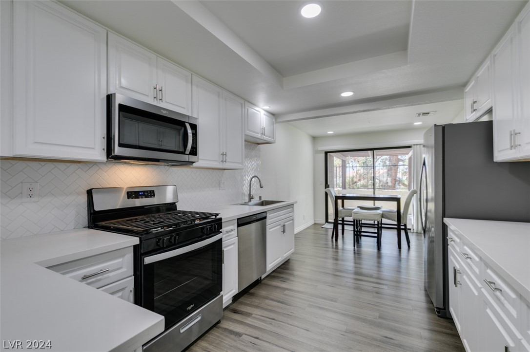 2809 Glendevon Circle -